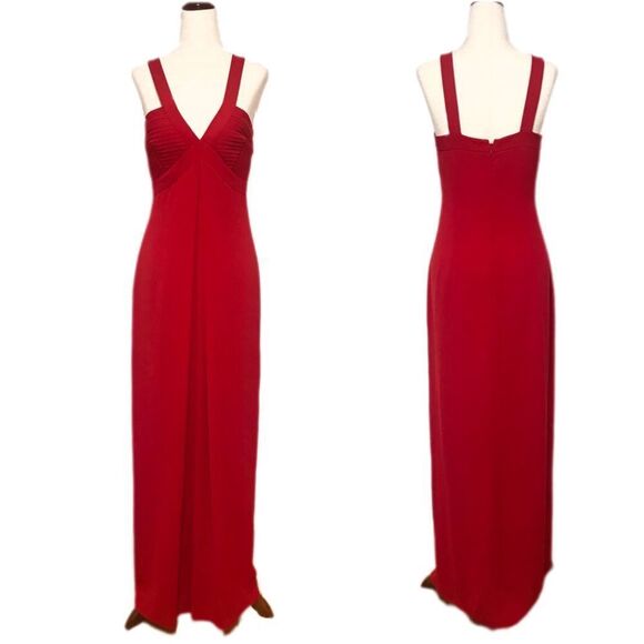ADRIANNA PAPELL Long Red Low Cut Evening Gown Cocktail Formal Party Dress Size 6 - Picture 1 of 14